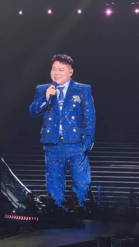 小岳岳你今晚cue了四次欧豪哈 我都记住了☝️