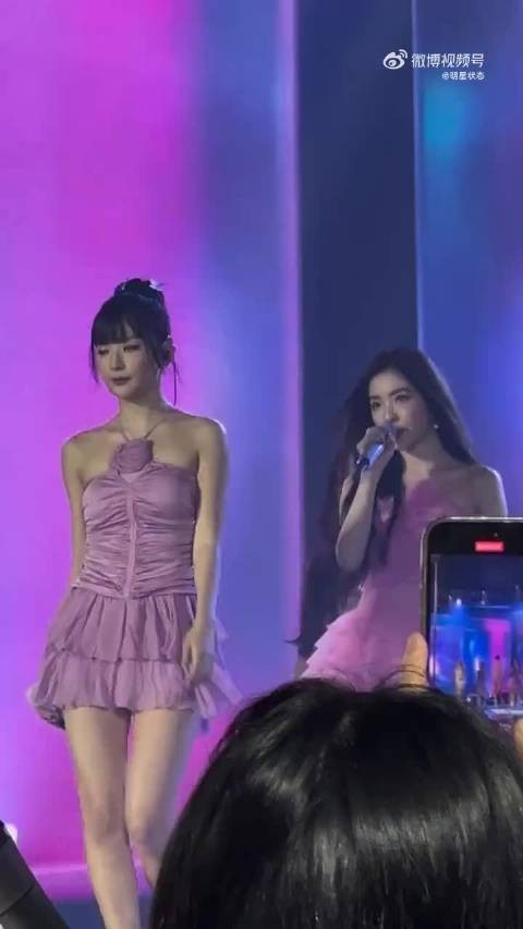 裴珠泫太近了太近了心脏受不了了