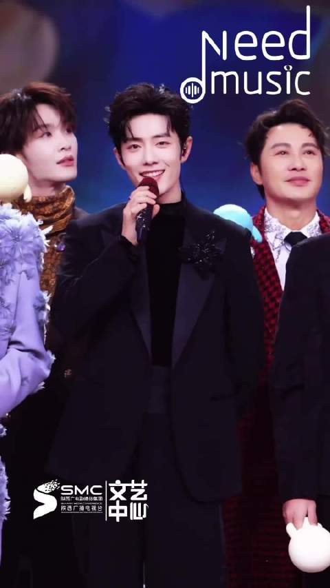 肖战跨年舞台《一路生花》全开麦稳如CD，为2025收尾2026开篇