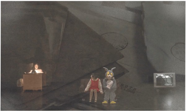 话剧《鸟寻得》：历史是成人的，而童话属于孩子