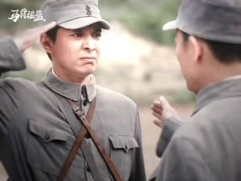 刘智扬从日常惬意秒切雪山硬汉，马背护娃展演技