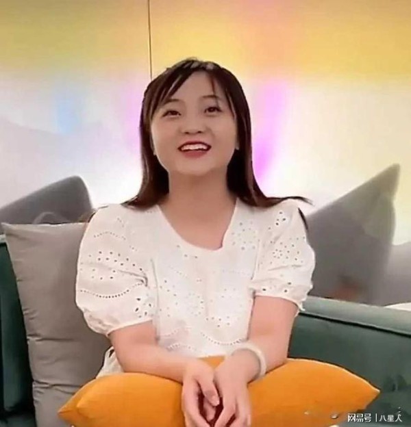 被娱乐圈催熟的林妙可王诗龄!没有少女时期,直接从少女变身中年人