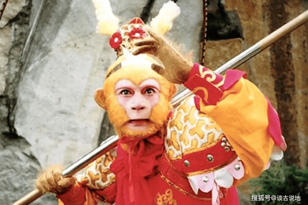 《西游记》:金箍棒为啥只认孙悟空?藏在名字和灵性里的秘密