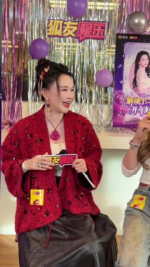 莫小奇称追星稀释桃花能量致单身