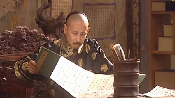 康熙王朝:康熙龙颜大怒,说索额图一万个脑袋都不够砍!