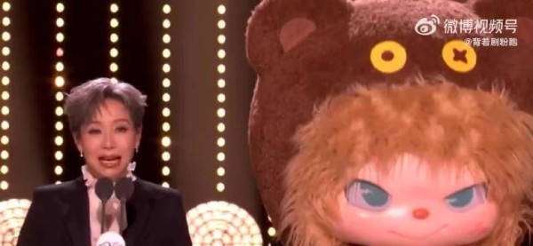 叶童声鸣远扬现场表白那英，自称歌迷表达喜爱