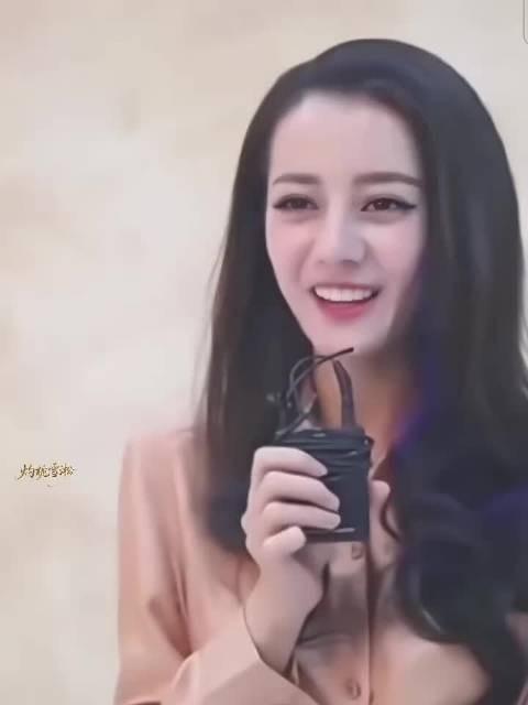 迪丽热巴偶像男神