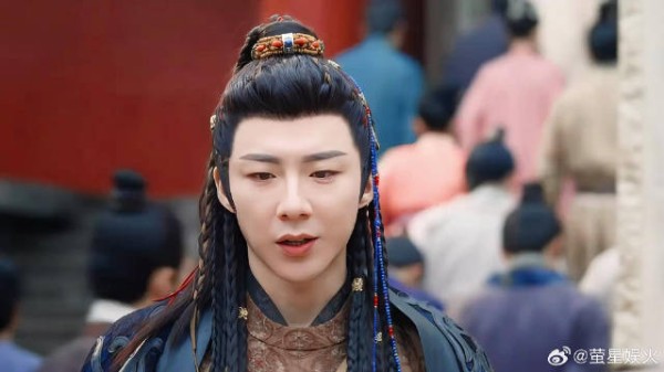 女主为娘报仇活活将仇人打死