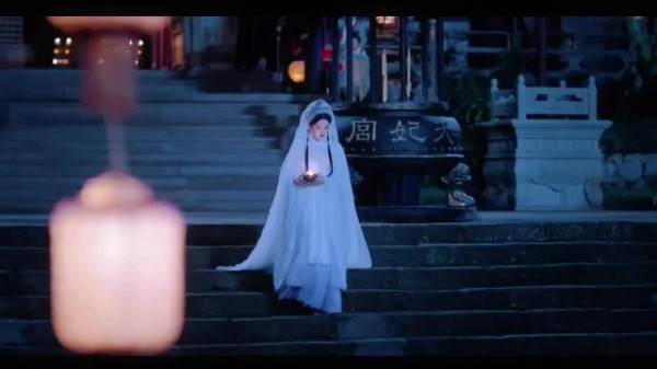 宋祖儿《表妹万福》妆造获赞，男主气质引讨论