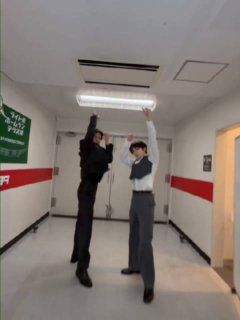 灿烈 x 肖俊《Crown》Cha .