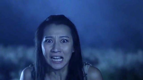 女子家里多次发生怪事最后发现居然是个穿着红色裙子女鬼在搞乱