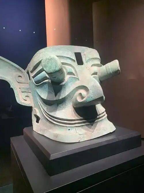 成都游记之一：三星堆面具与川剧变脸的穿越魅力 | 徐景洲