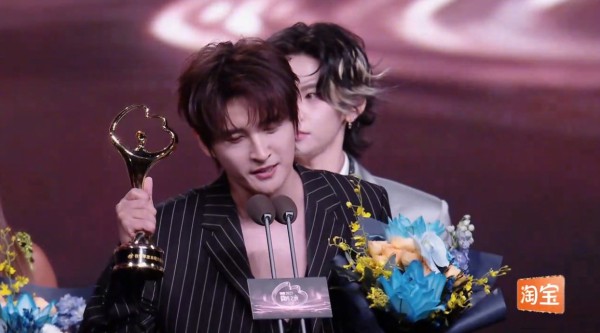 张远微博年度表现力音乐人