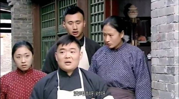 大宅门：占元穿一身军装来吃饭，全家吓得没人敢动，就怕被一枪爆
