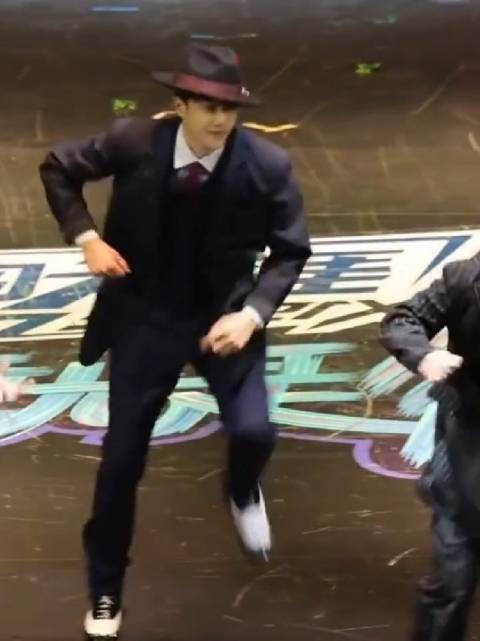 像牛奶巧克力一样丝滑的王一博舞蹈‖王一博跳舞