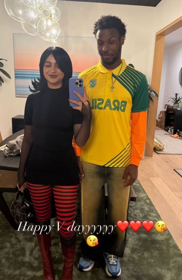 布朗尼情人节晒与女友合影!两人都是星二代 已见过双方父母