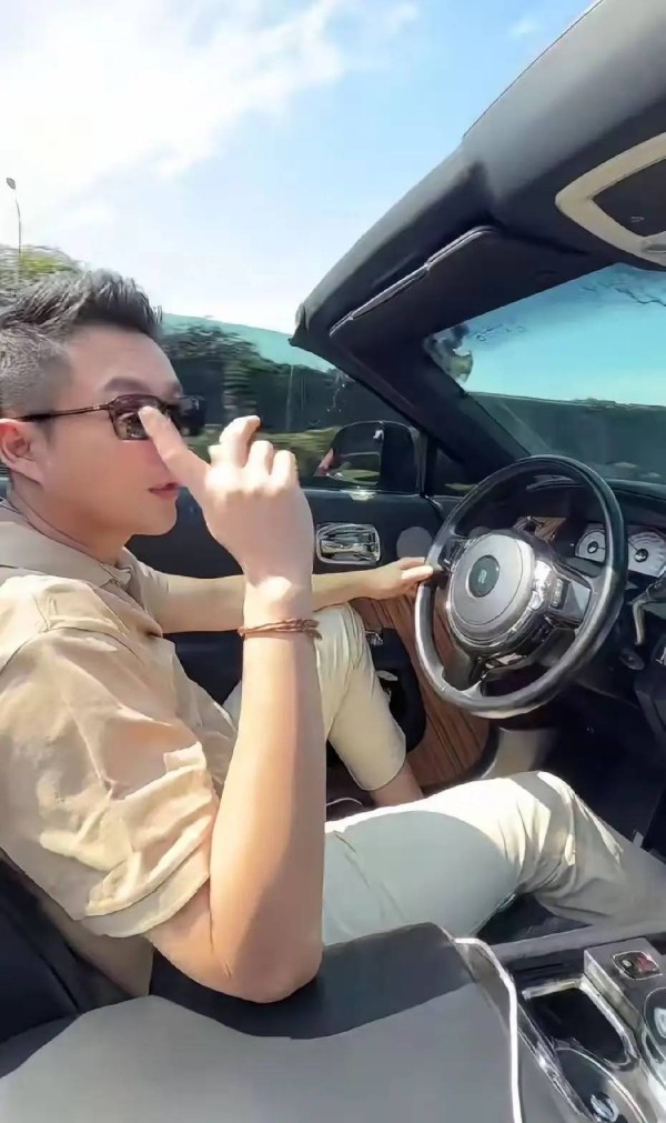 汪小菲台北过年，丈母娘给玥儿姐弟做好吃的，可惜张兰一人留北京