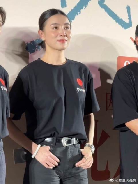 宋佳真是骨相美人啊！43岁这个状态和气质，谁看了不赞叹！