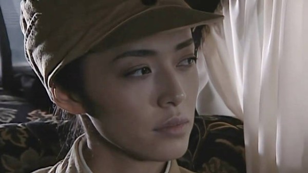 翠平这一枪直接打中了余则成的心!