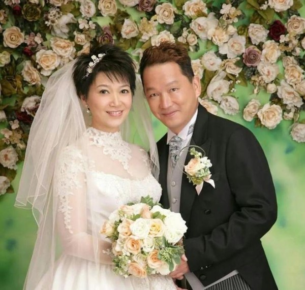 65岁前TVB花旦儿子老公相继离世三度失去至亲，新年与圈中友人团年气色佳