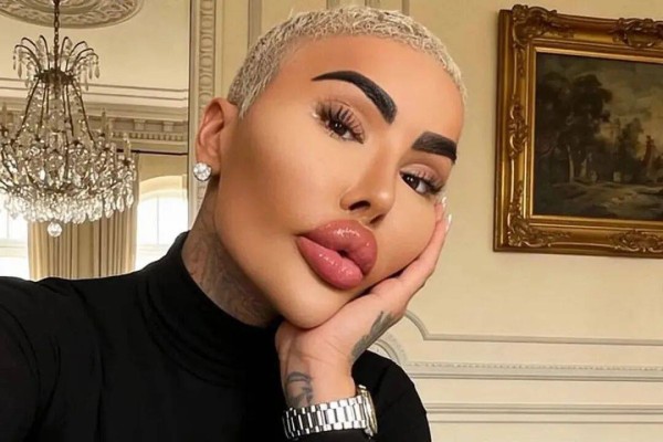 他居然去世了！