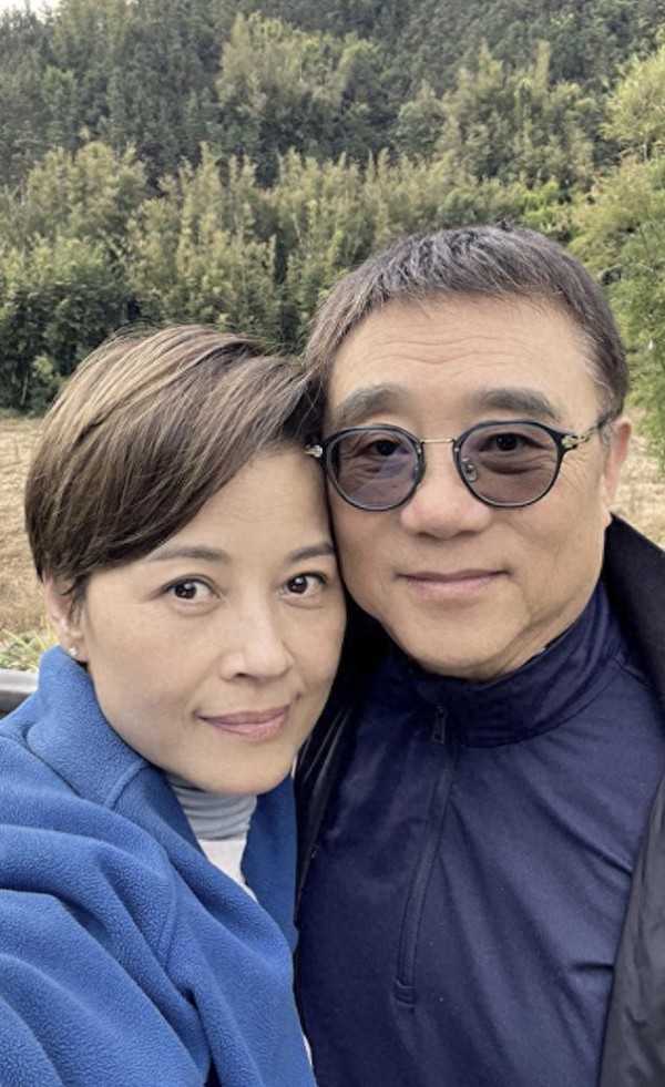 61岁黎燕珊情人节公开恋情，男友是教友外表憨厚，恋情获子女支持