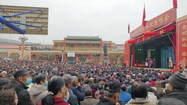 西安易俗社：秦声踏歌西北大地 惠民奉献万家新春