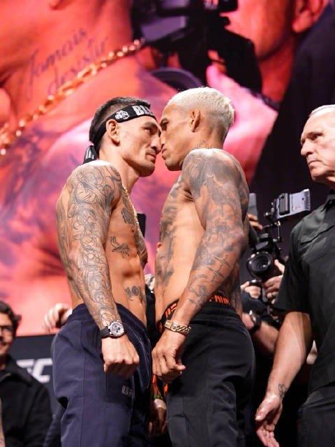 霍洛威奥利维拉3月8日争夺BMF腰带，咪咕视频直播