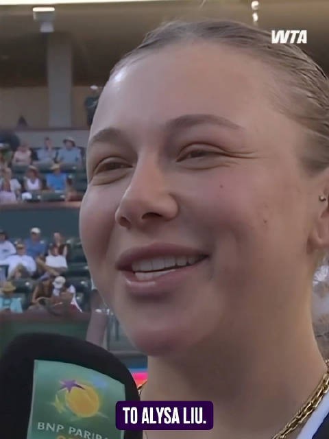 阿尼西莫娃赛后表白刘美贤：她是我的榜样