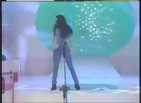 夏奇拉1996年巴西首秀改变人生