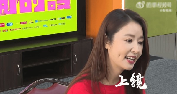 林心如称年过50岁不可思议 让粉丝趁霍建华结账时打招呼