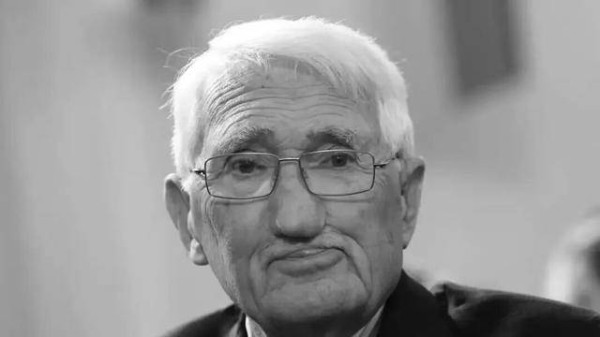 “愤怒”的哲学大师，走了