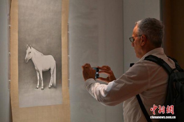 76件故宫博物院藏画“出差”香港