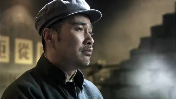 风筝：郑耀先不敢暴露身份，只因我党内部藏着国民党特务，他要把内鬼揪出来