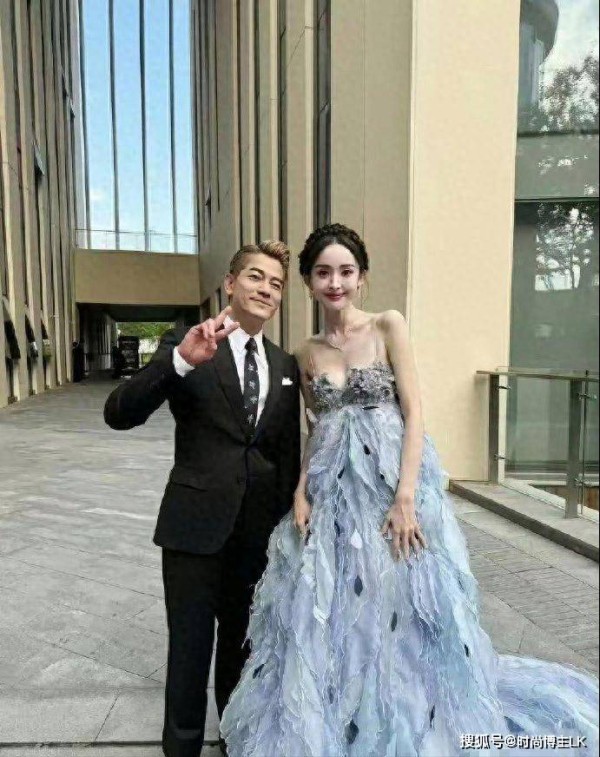 没想到古力娜扎这么高啊，把天王显得这么娇小！