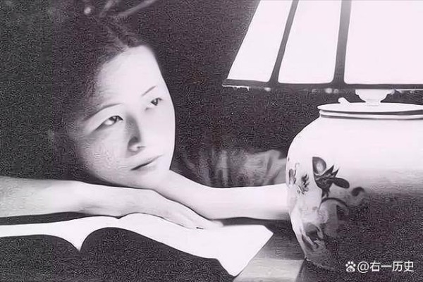 林徽因去世,梁思成娶了其学生,女儿痛哭:母亲去世前没见到外孙