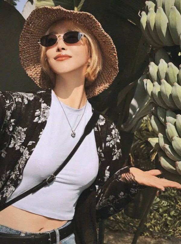 宋茜颜值能打。