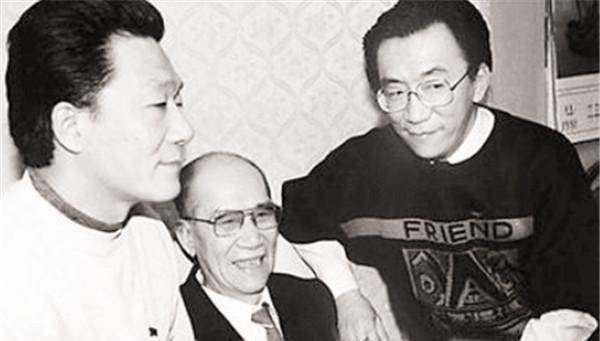 相声大师侯耀文离世14年，爱妻早已被侄儿戴志诚撬走17年