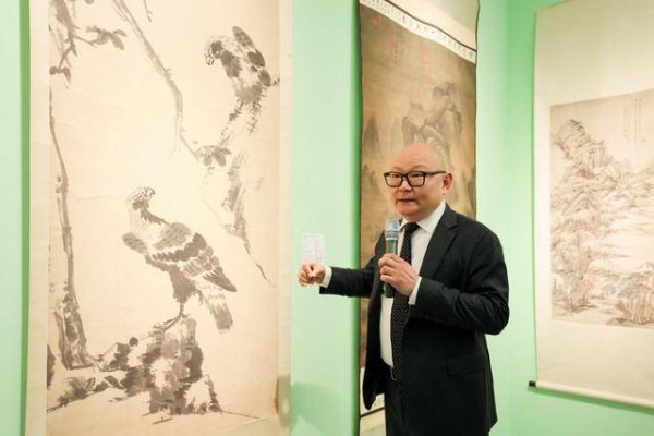 八大山人《双鹰图》、傅抱石《松涧听泉》领衔,佳士得春拍精品亮相北京