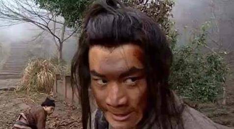 武松功劳不是打虎,也并非擒方腊,而是杀了要当皇帝的他