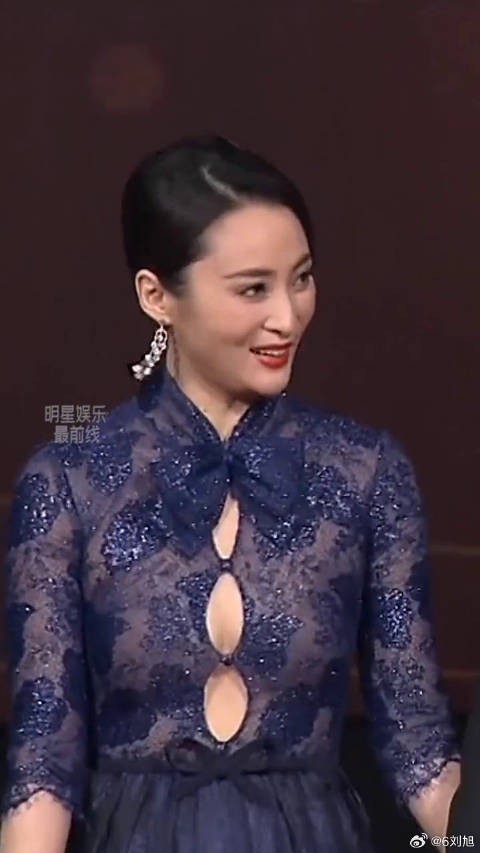 陈建斌 结婚15年恩爱如初，虽和吴越相恋5年，但蒋勤勤只用了3年栓住了他一生