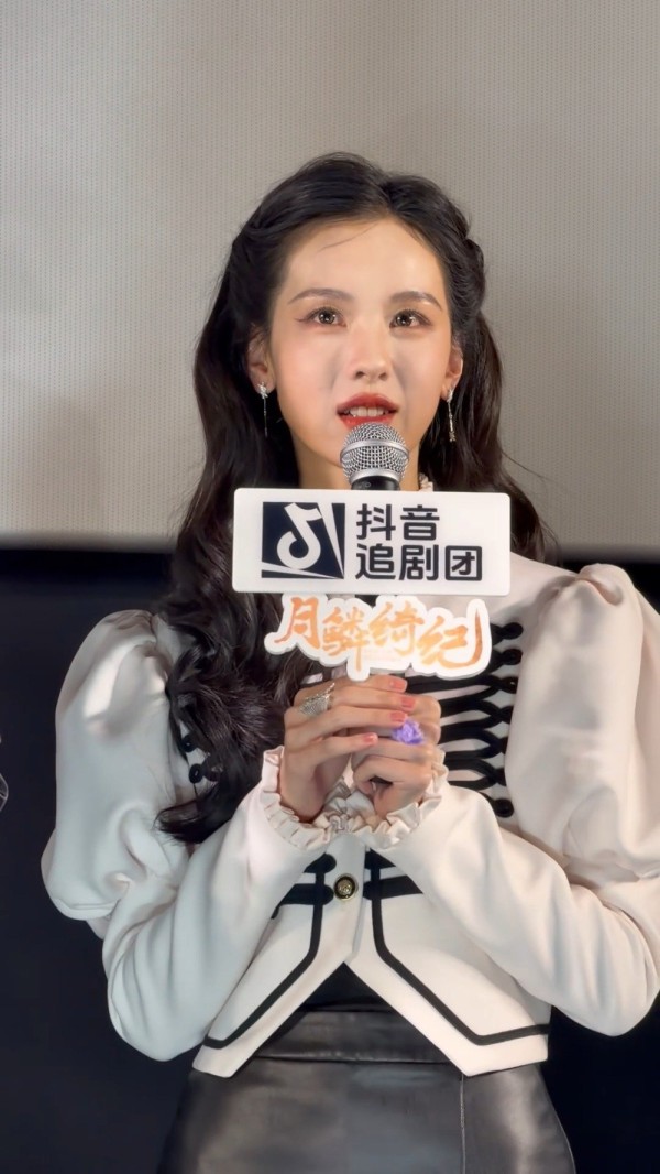 陈都灵回应与曾舜晞四搭,称新剧演到白头