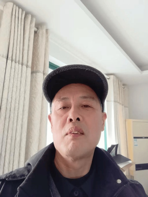 陆金龙先生荣获「2025年度鼎艺堂全国艺术大赛」总决赛金奖