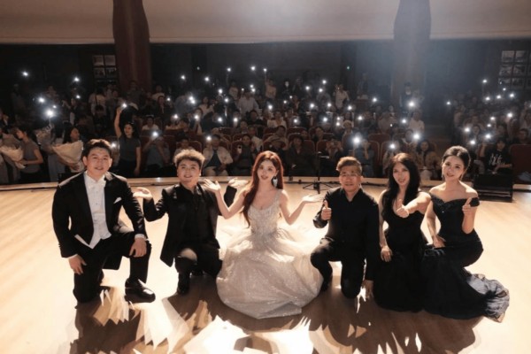 音乐剧之夜唱响山城 程子娴独唱音乐会落幕