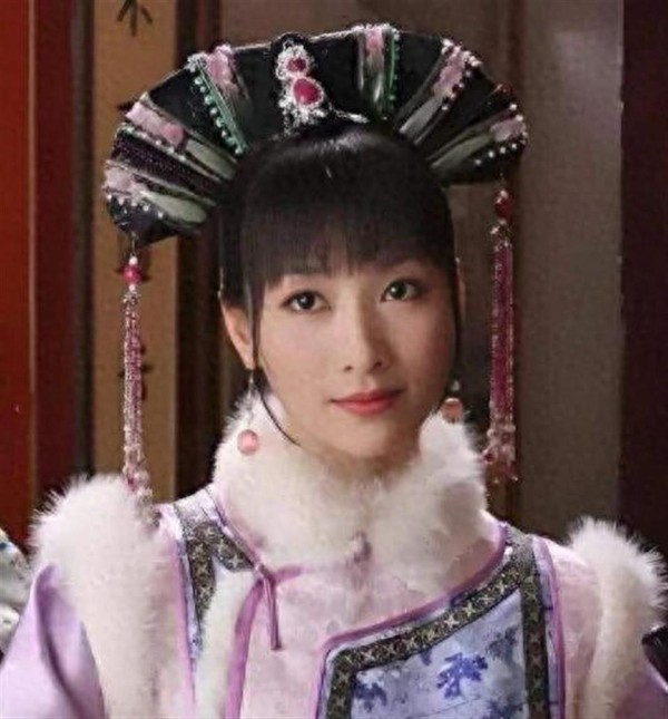 41岁陶昕然近况曝光！经历一段婚姻结束，如今与9岁女儿相依为命