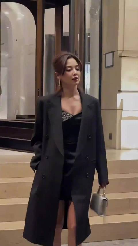 辛芷蕾的待遇就是很好啊，她的气质也高级得一批