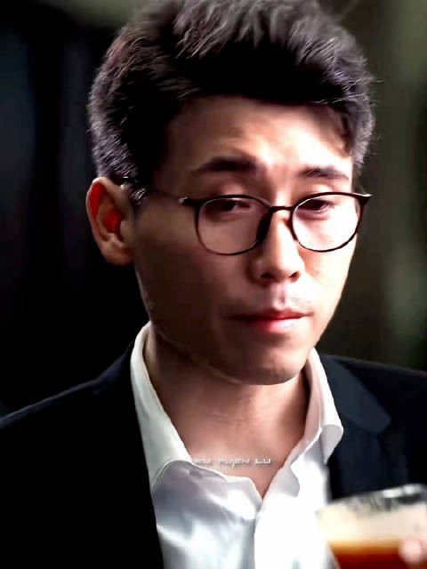 陈赫目睹李乃文被打罕见沉默