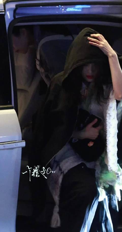 诶呀我宝宝终于下班了 辛苦啦