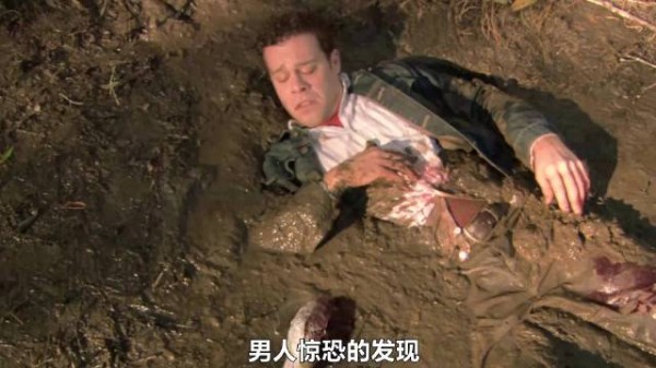 一口气看完一整部科幻惊悚电影《科学怪鱼》