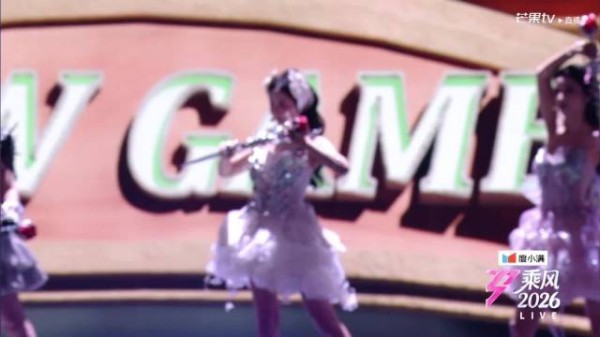 达拉崩吧二公舞台表现提升明显，万千惠台风稳健获赞